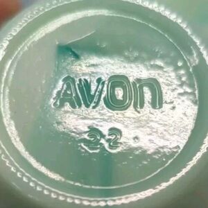 Adorable Avon Mint Green Jadeite Pitcher With Bowl Collectible Glassware